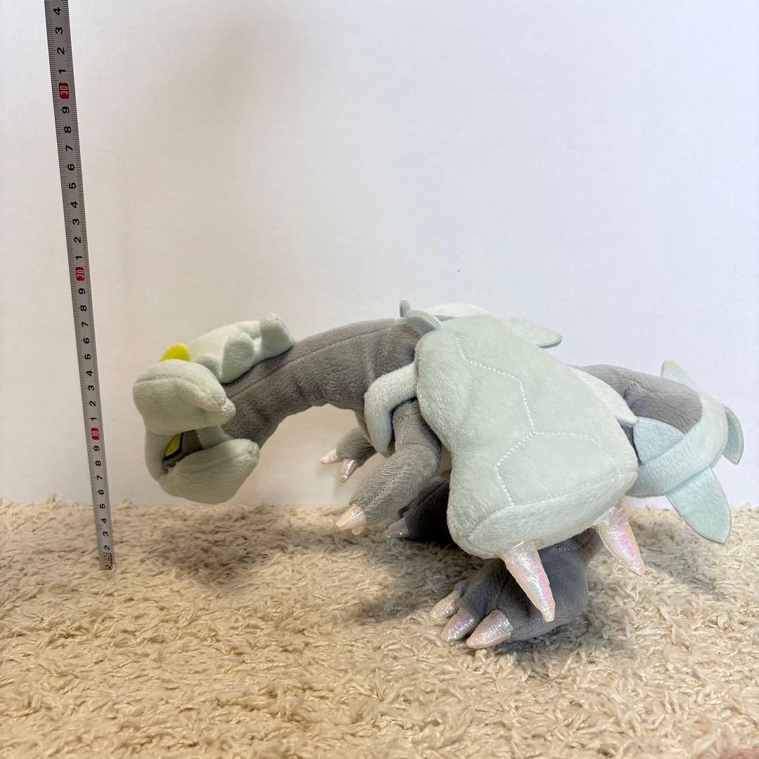 キュレム　ぬいぐるみ　ホワイトキュレム　ブラックキュレム　タカラトミー　TOMI