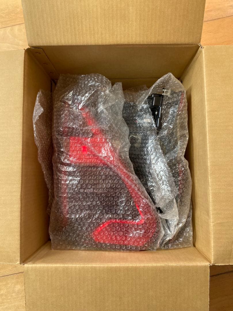 ハイラックスGUN125 後期テールランプ　トヨタ純正