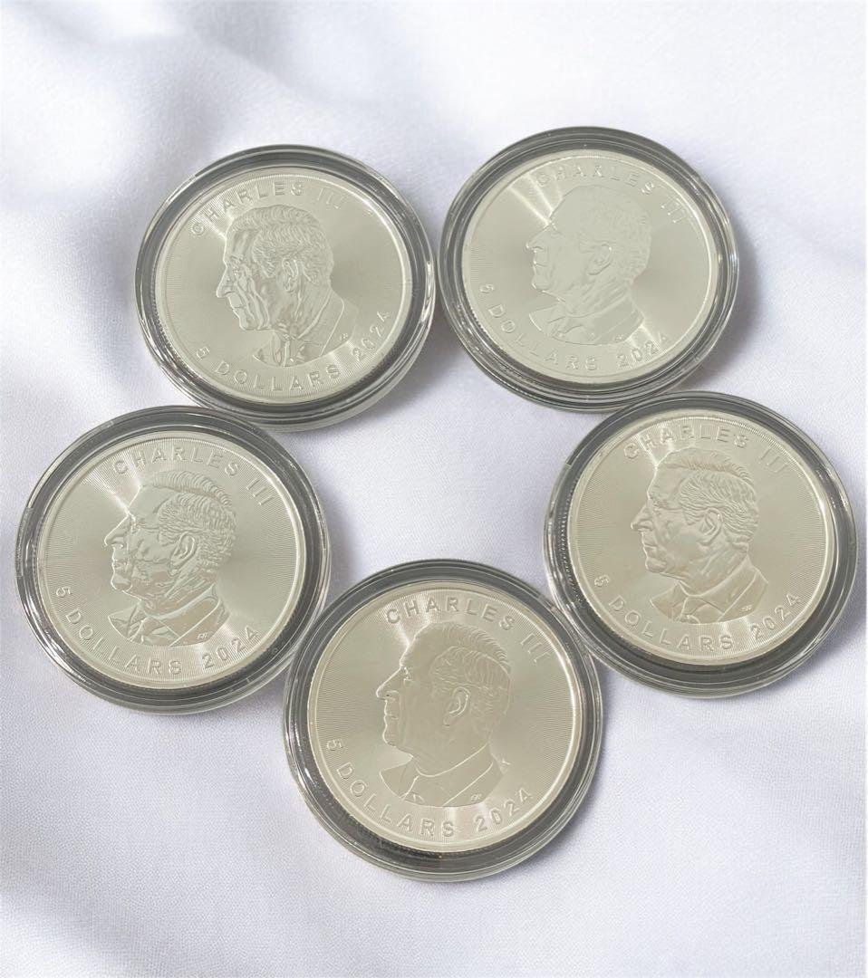 銀高騰中！　メープルリーフ銀貨　1チャールズ国王　スペシャル版　1オンス　5枚