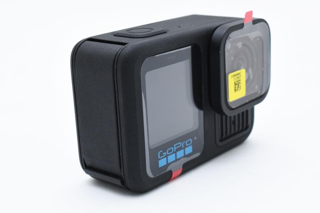 ほぼ新品 ゴープロ GoPro HERO13 Black 825