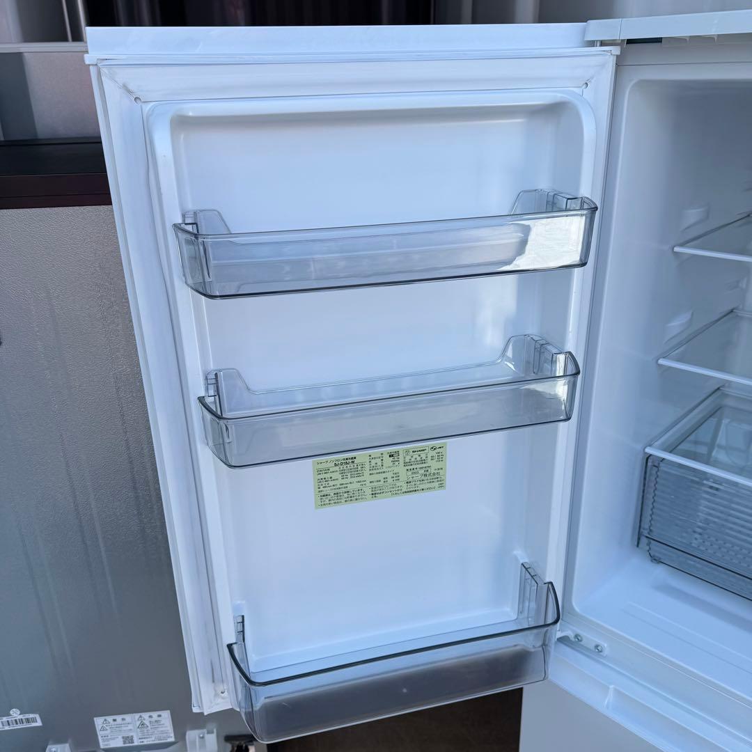 C7212★2023年製美品★シャープ冷蔵庫大型　右.左開き　一人暮らし洗濯機