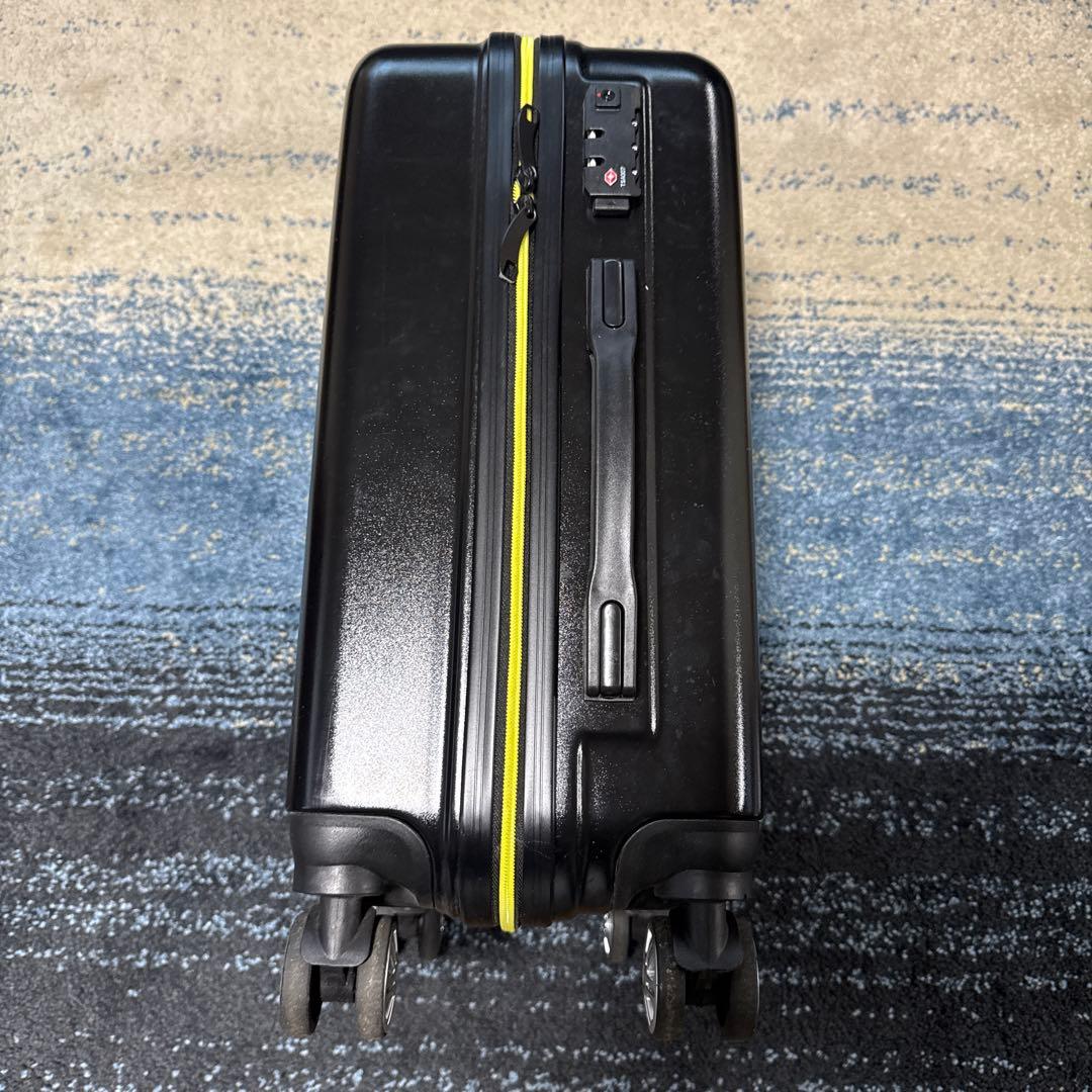 【激レア】MAN WITH A MISSION キャリーケース※鍵無し