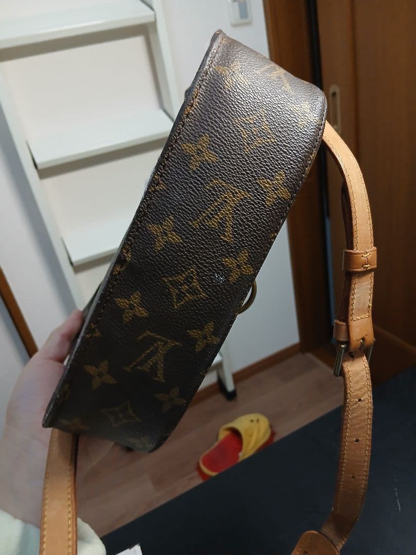 Louis Vuitton ショルダーバッグサンクルーGM　クロスボディバッグ