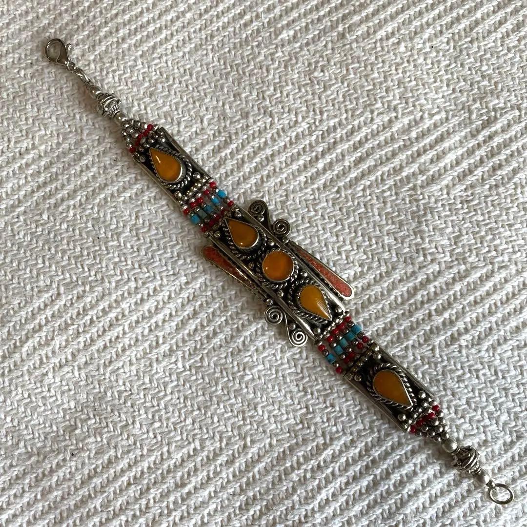 チベット銀象嵌細工ブレスレット 琥珀調 ターコイズ 珊瑚 伝統工芸シルバー