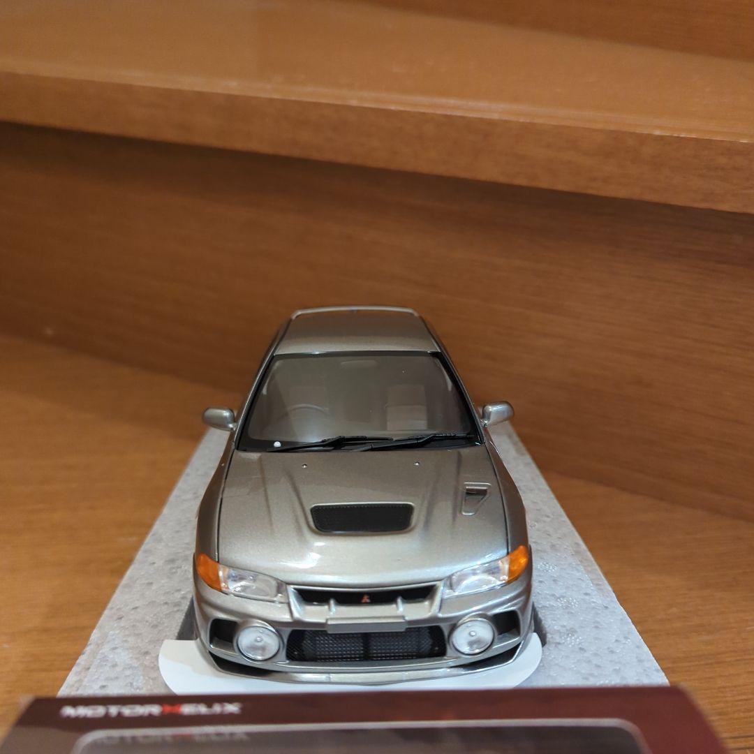 MOTOR　HELIX　三菱　ランサーエボリューションⅣ　1/18