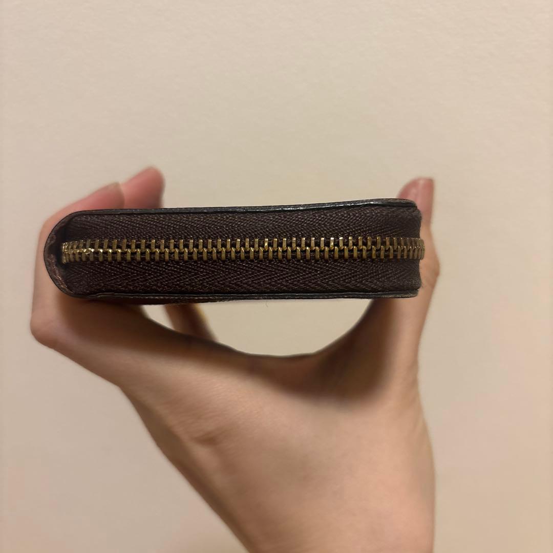 LOUIS VUITTON モノグラム ジッピーパスケース