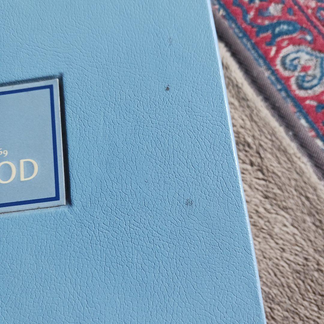 ウエッジウッド　ジャスパー　ボーンチャイナクロック