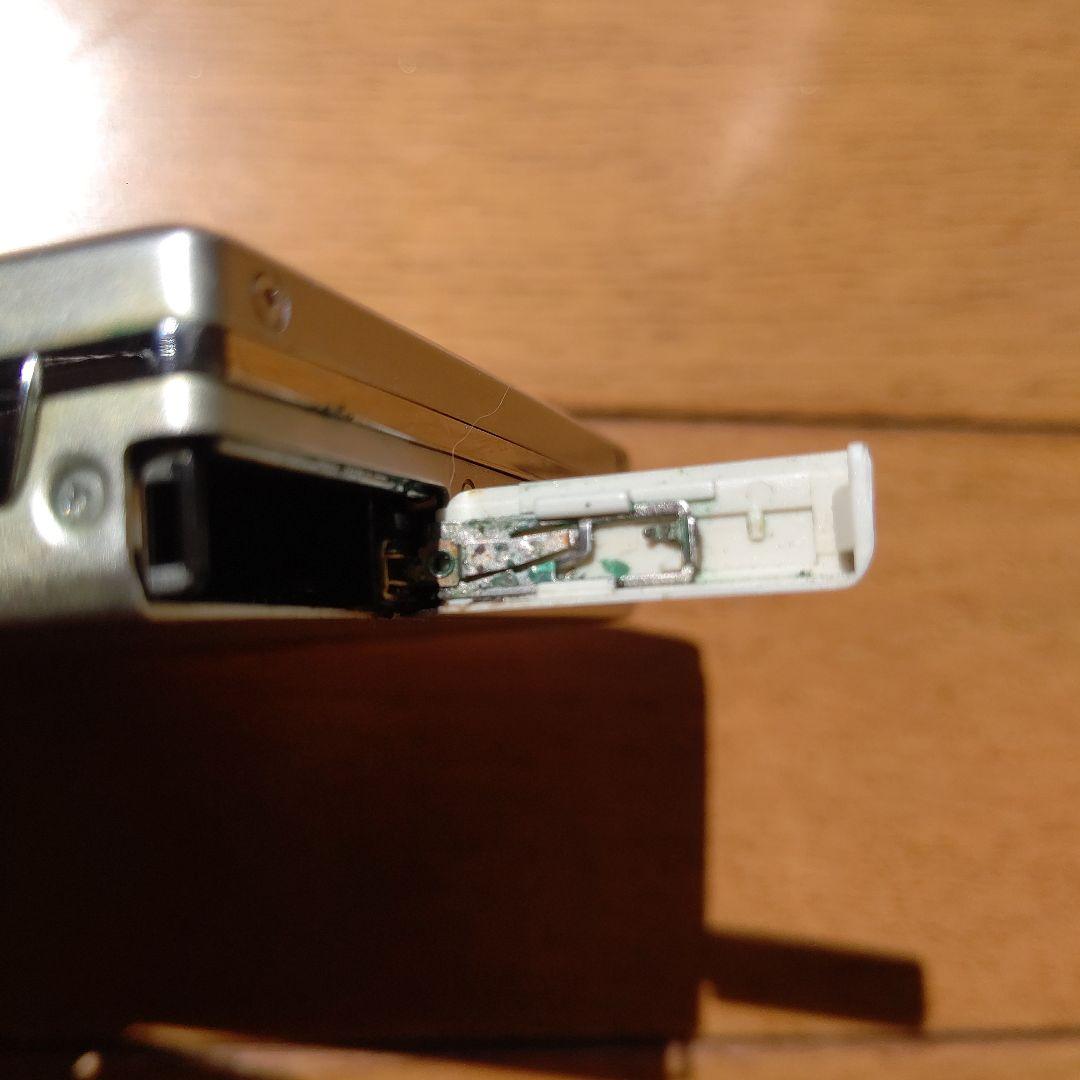 ジャンク品 SHARP 1bitポータブルMDレコーダー MD-DR7-S