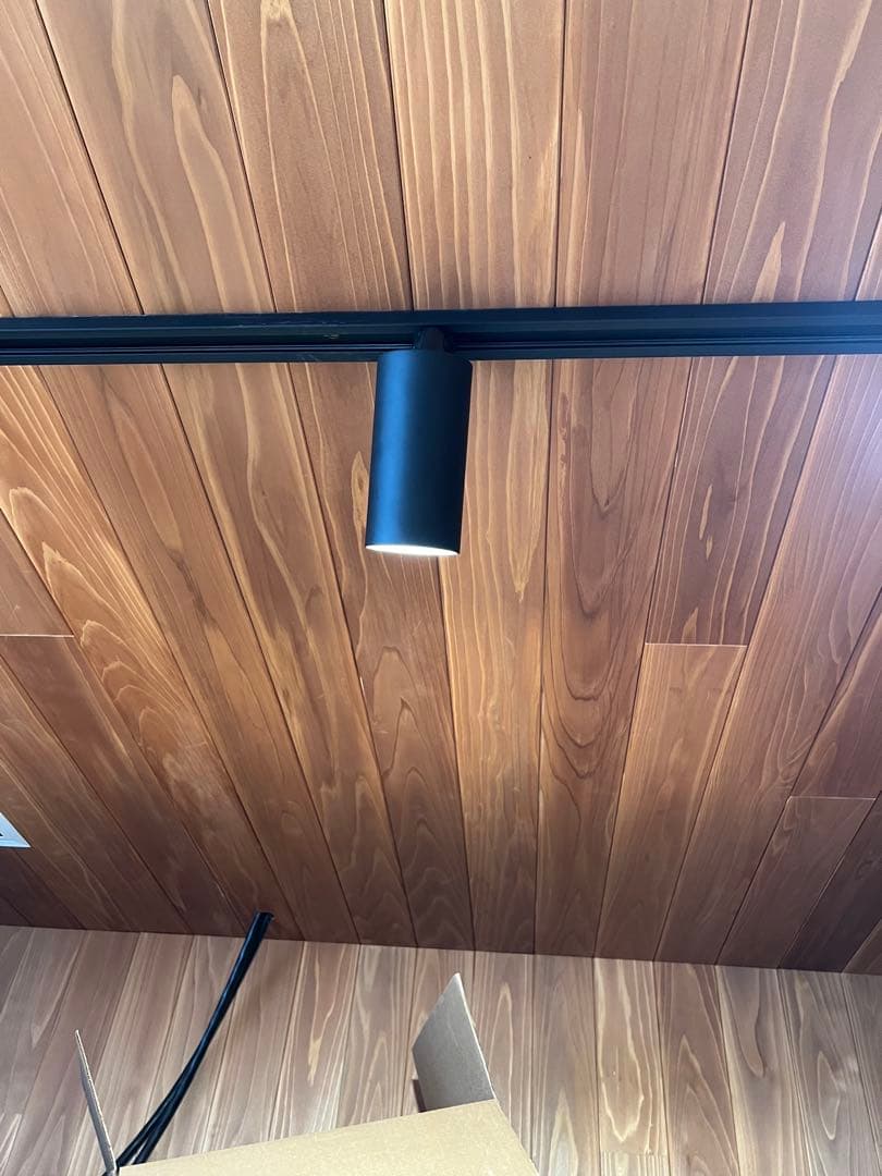 8個　コイズミスポットライト ブラック LED対応　ダクトレール用　値引き可能