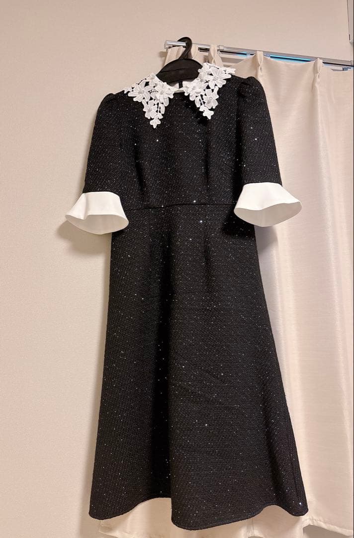 【LEJA】花柄レースカラースパンコールAラインワンピースドレス ブラックS