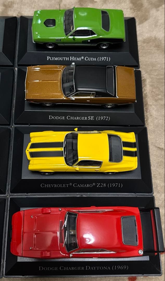 デアゴスティーニ アメリカンカーコレクション　16＋2台