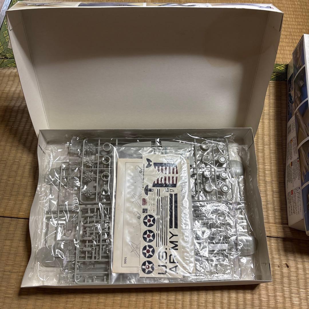 アカデミー米軍爆撃機B-17 3機 B-24 3機 プラモデル 1/72