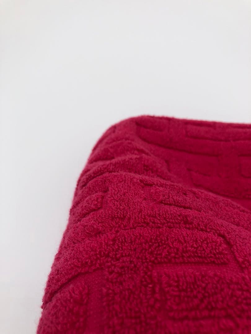 エルメス赤いテクスチャー付きバスタオルフェイスタオル