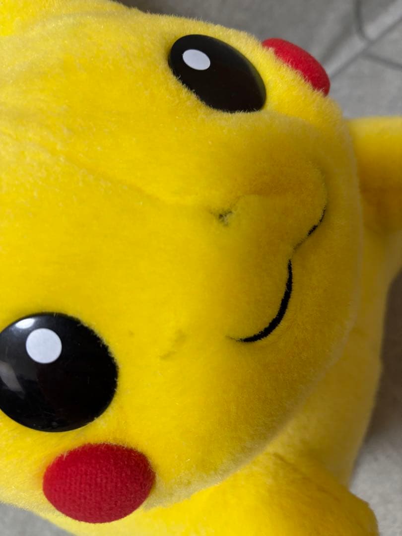 初期　TOMY ぬいぐるみ　ピカチュウ