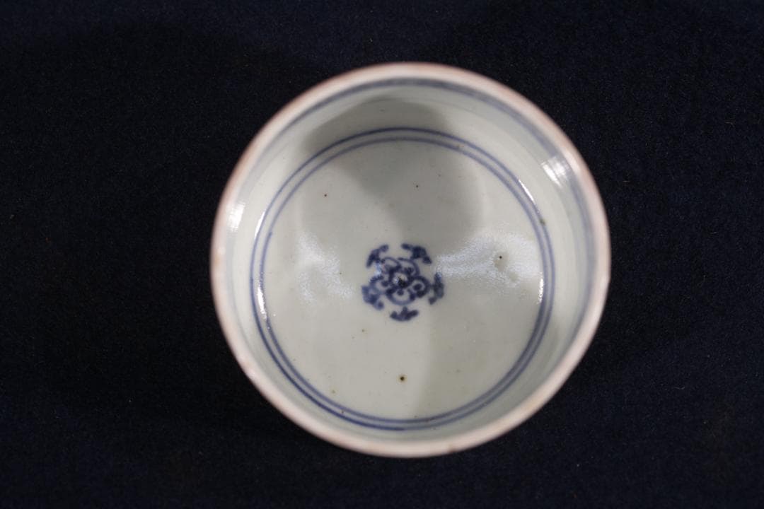 323　古伊万里色絵窓絵草花文様半筒猪口　江戸中期