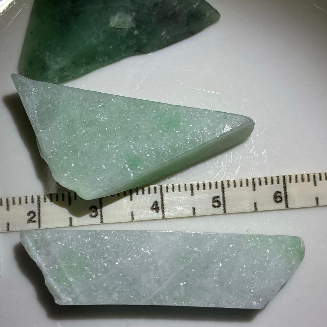 糸魚川翡翠　金山谷　3種
