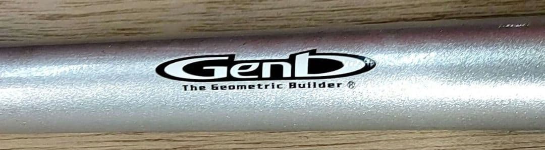 日産　E26 キャラバン　リア　ボディーバー　玄武