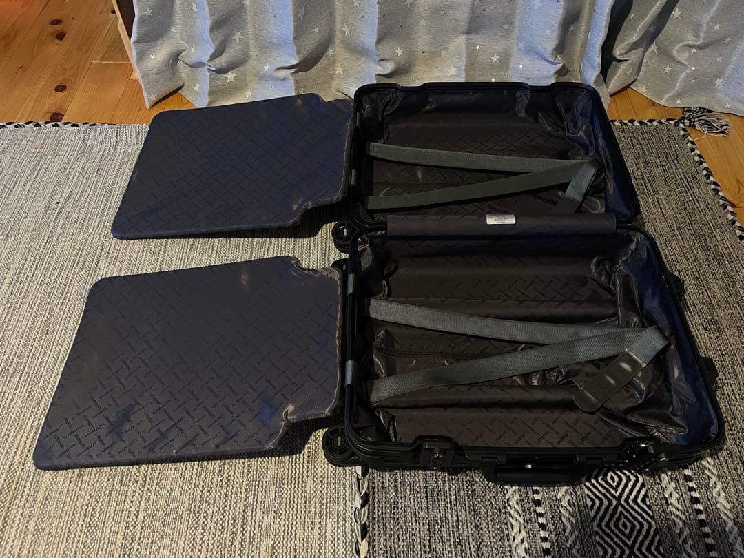 RIMOWA リモワ　トパーズステルス　ルフトハンザ　限定