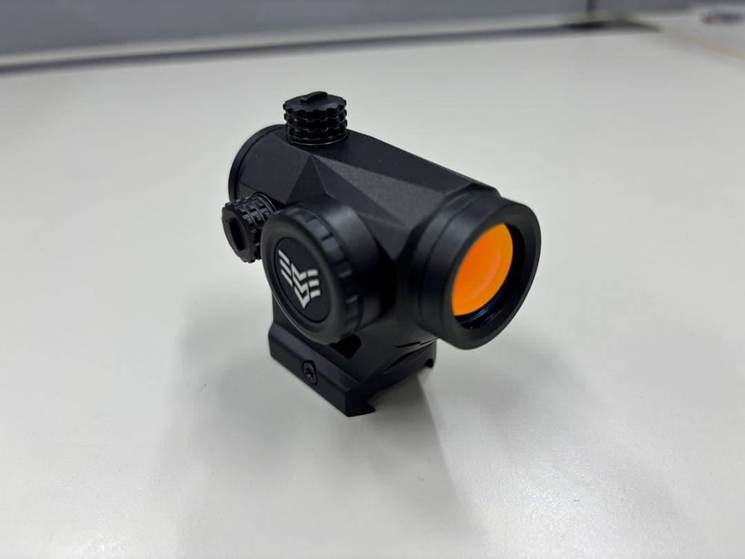 実物Swampfox Liberator II Mini ドットサイト スコープ