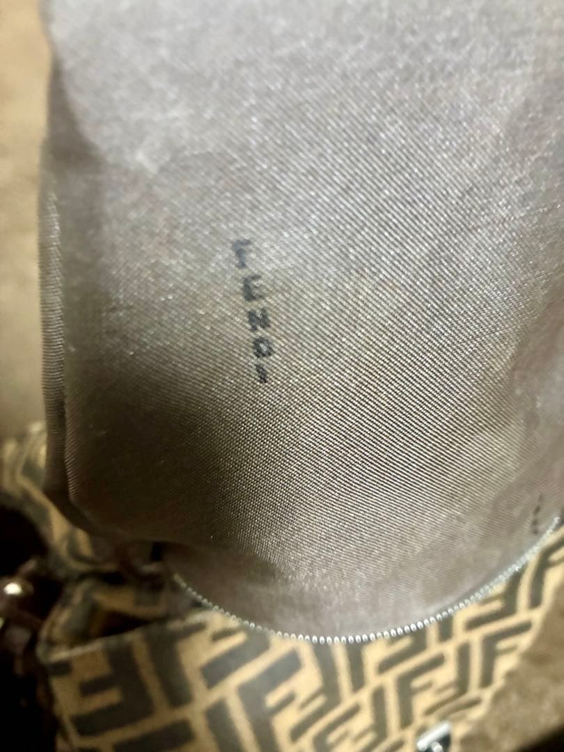 FENDI FFロゴパターン ハンドバッグ