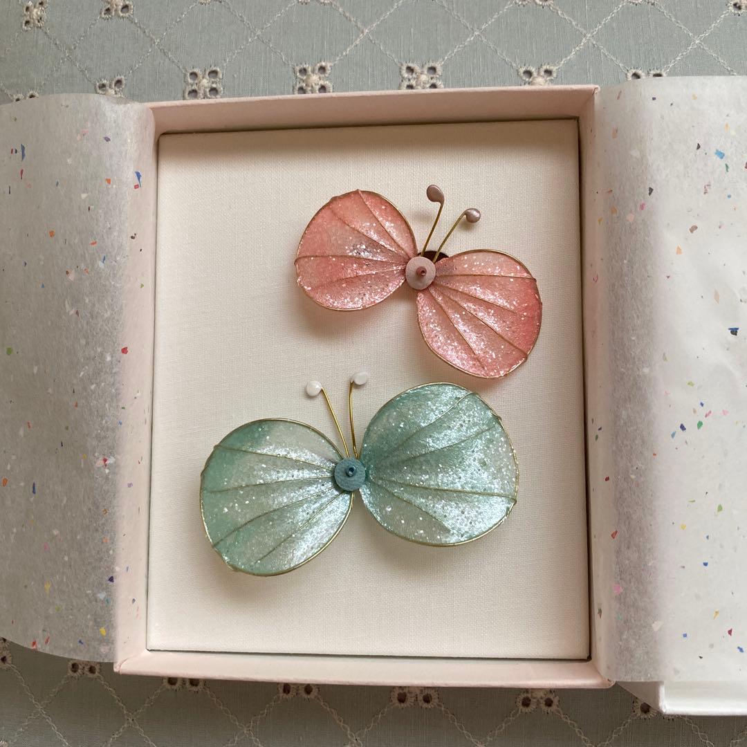 新品未使用　ミナペルホネンchouchoブローチmint mix