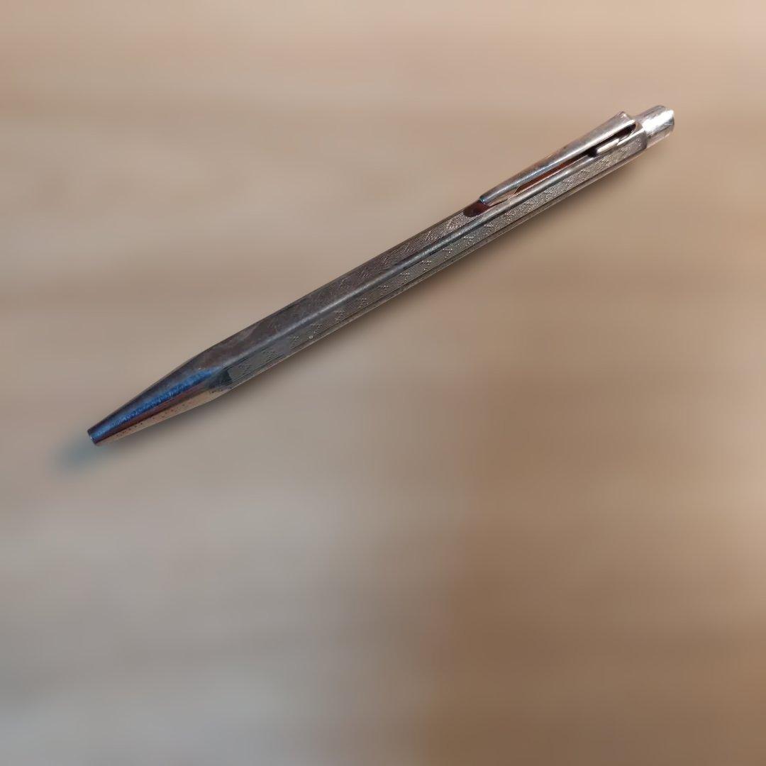 CARAN D'ACHE エクリドール シェブロン ボールペン