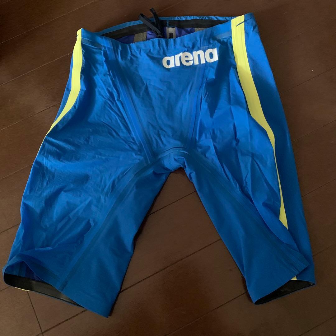 アリーナ　アクアフォース　Lサイズ