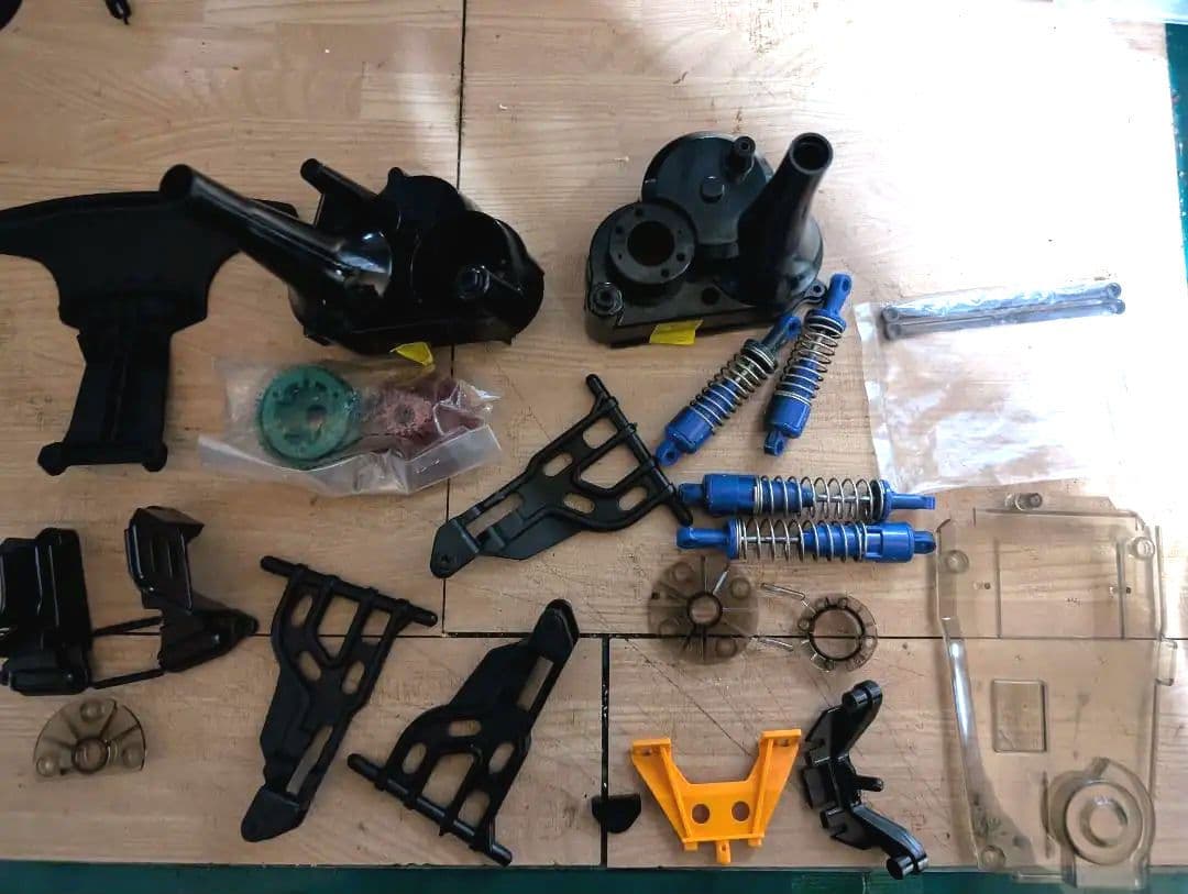 タミヤ　ルーキーラビット　マッドファイター　パーツ