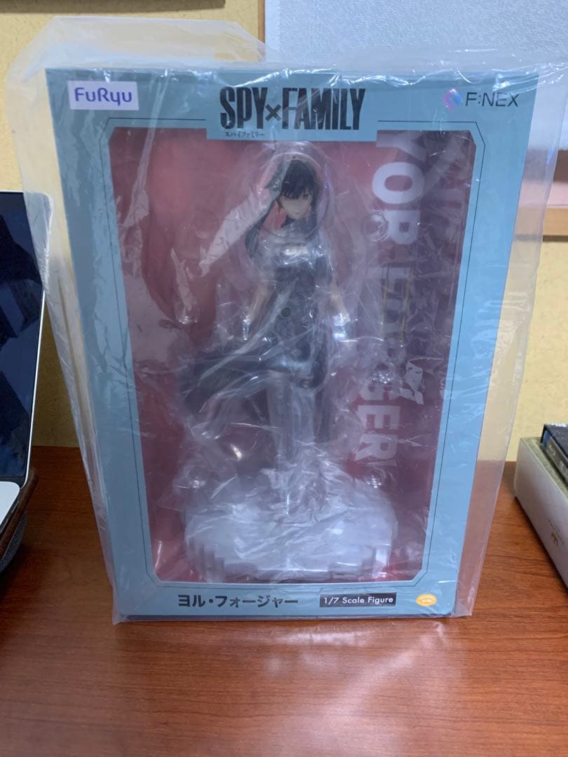 新品未開封　SPY×FAMILY　FURYU ヨル・フォージャー　フィギュア