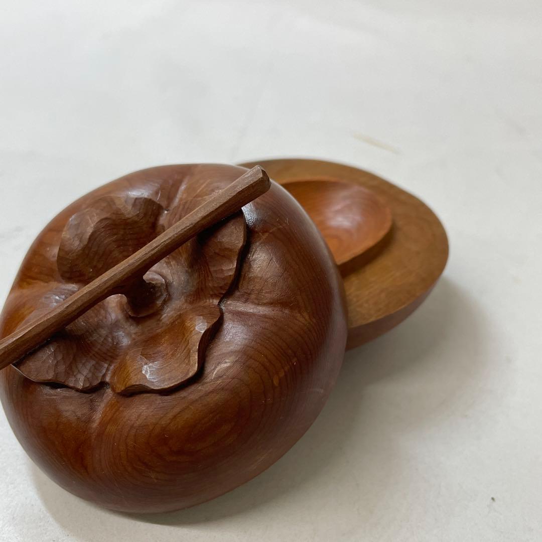 木製 香合 太江勝山作 香道具 茶道具 一位の木で一刀彫りです 柿 置物