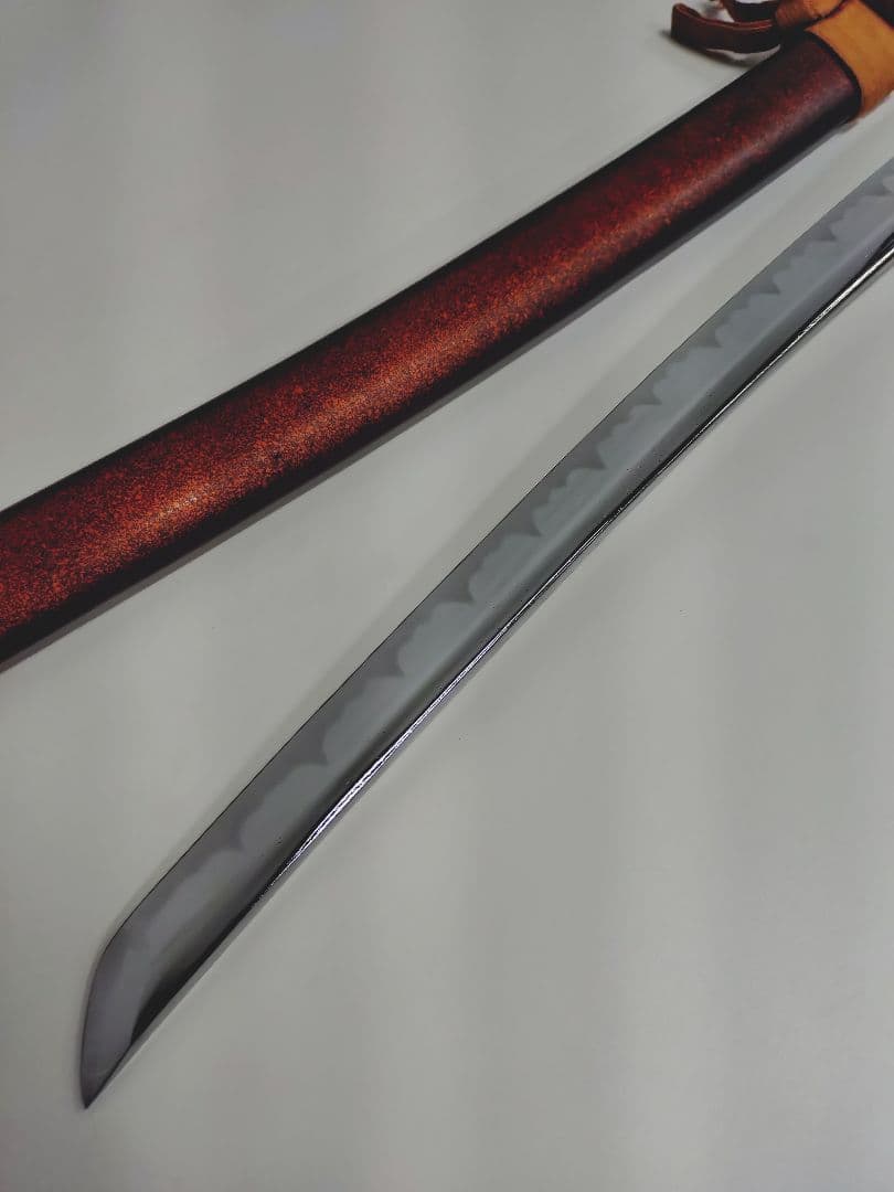 4-375 模造刀　2本　台座付き　大小　太刀　日本刀　鉄鍔