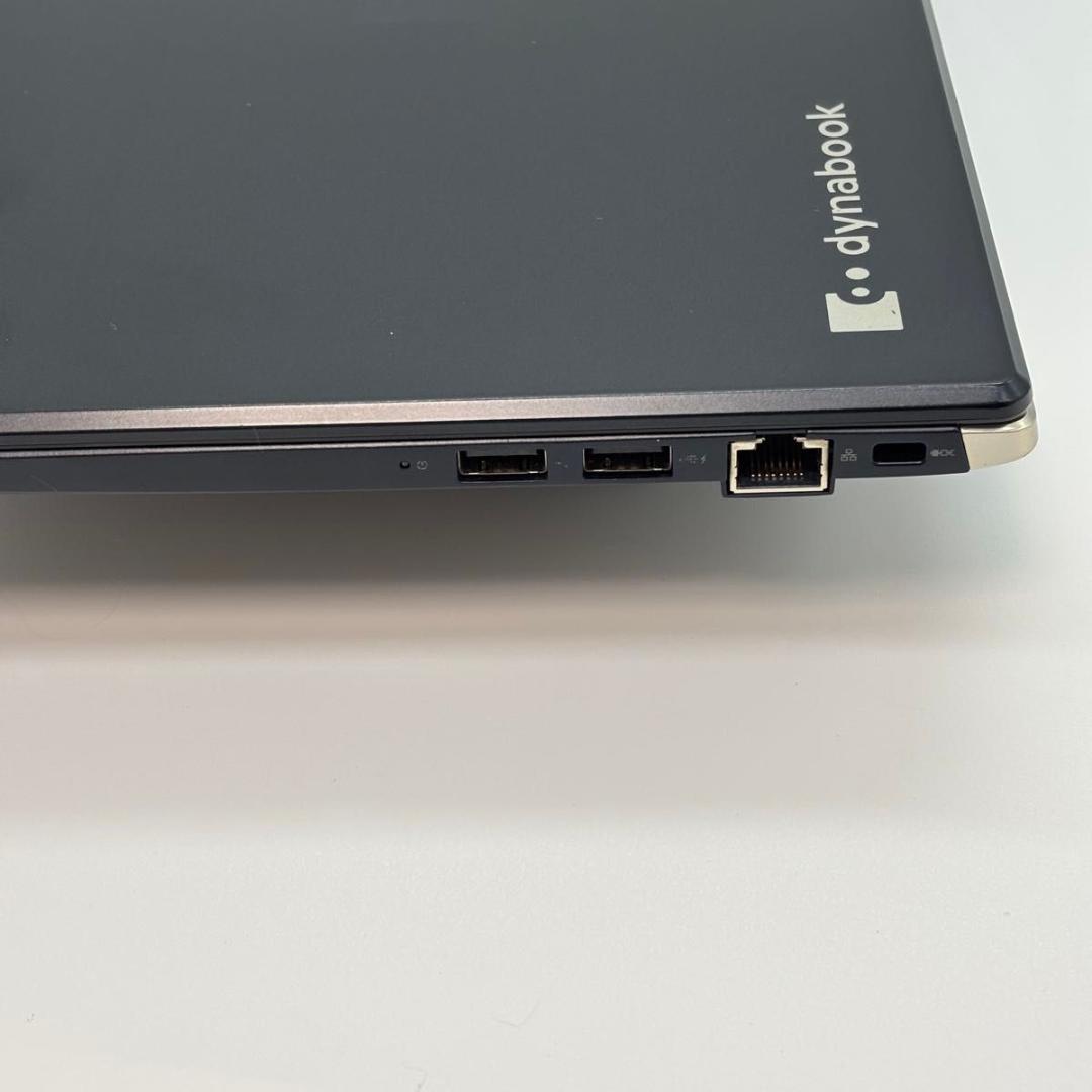 Windowsノート本体 dynabook G83/FP Core i5-10210U 8G/256G 3