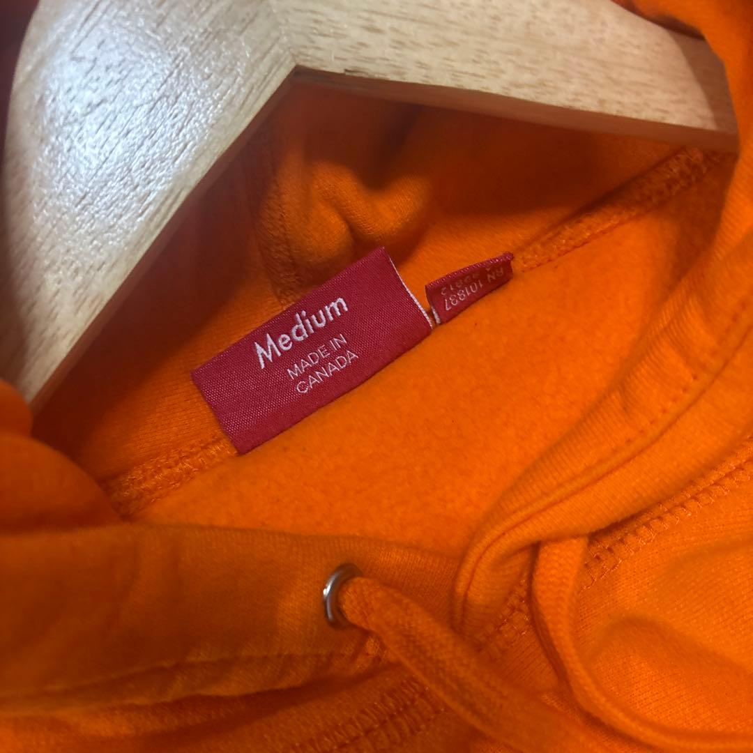 supreme PLAYBOY オレンジ フード付きパーカー