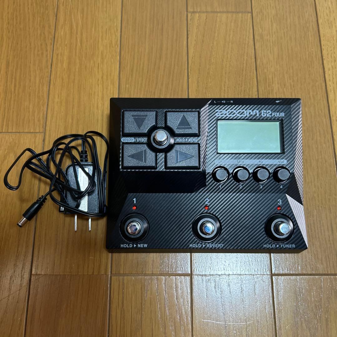 ZOOM G2 FOUR ギターマルチエフェクター