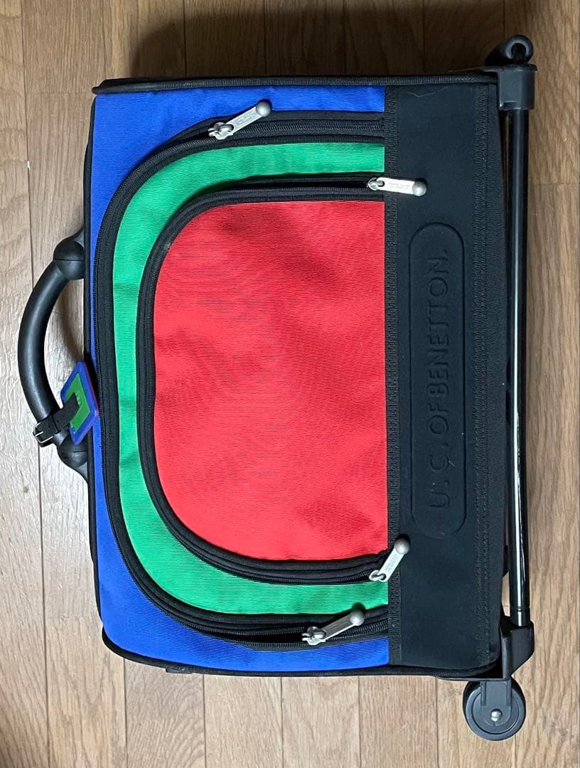 ベネトン　UNITED COLORS OF BENETTON キャリーカート