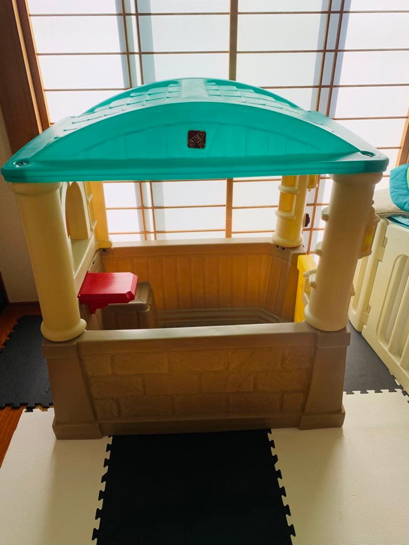 STEP2のフォーシーズンズプレイハウス