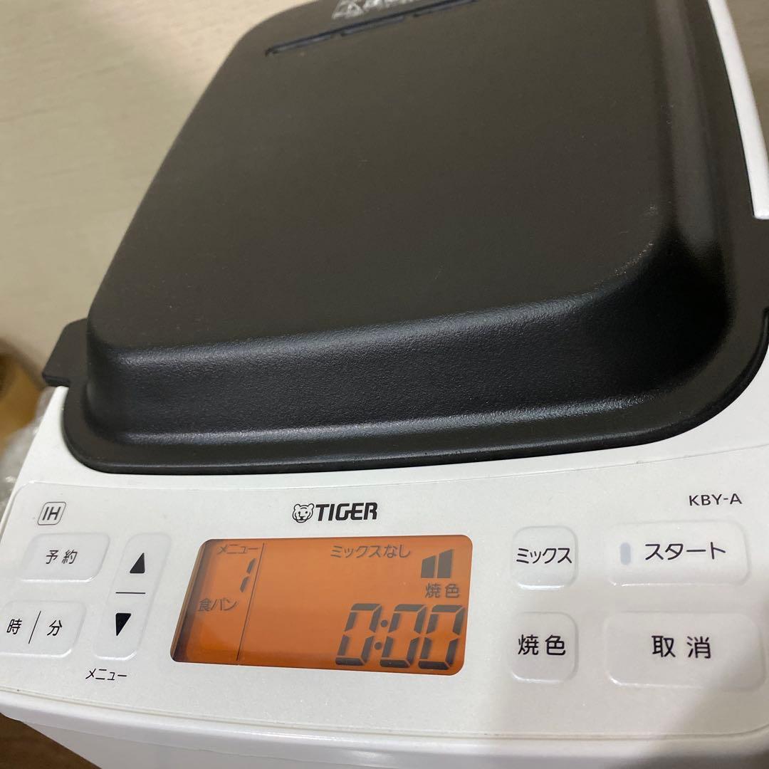 【極美品】Tiger KBY-A100 ダブルIH タイガー高級ホームベーカリー