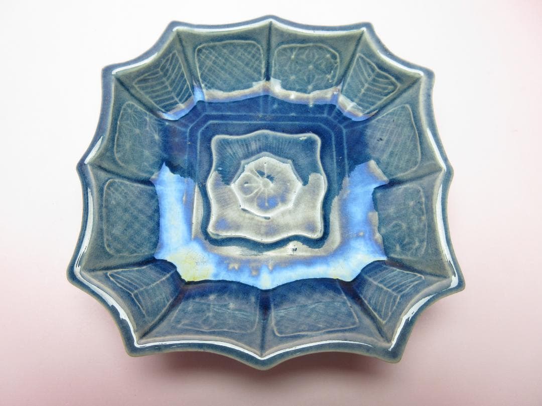珉平焼 四方隅切皿 交趾陽刻 小皿 ７枚　70707