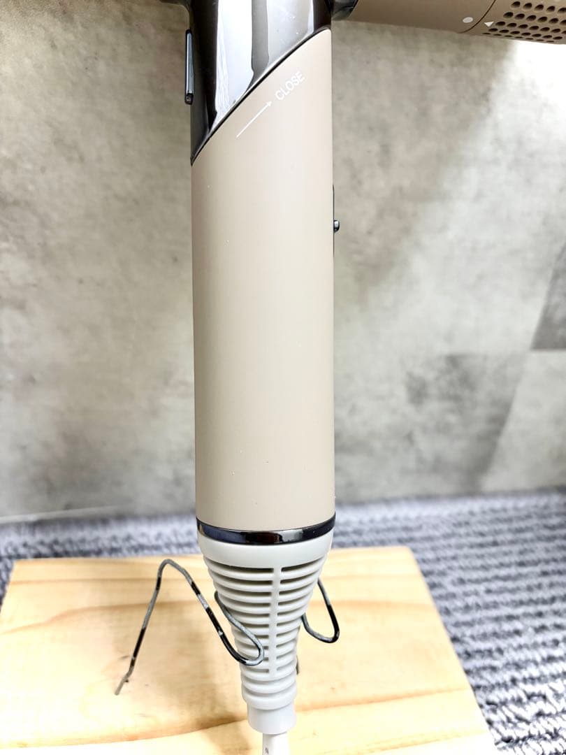 絹女 KINUJO ヘアドライヤー