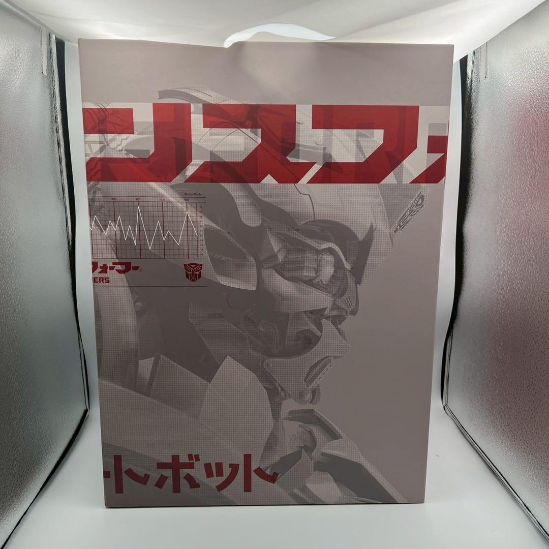 THREEZERO　トランスフォーマー　バンブルビー　THREEA　足首傷あり