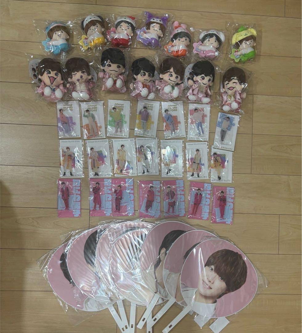 なにわ男子　初心LOVEちびぬい＆サンリオクリップマスコット　アクスタ　うちわ