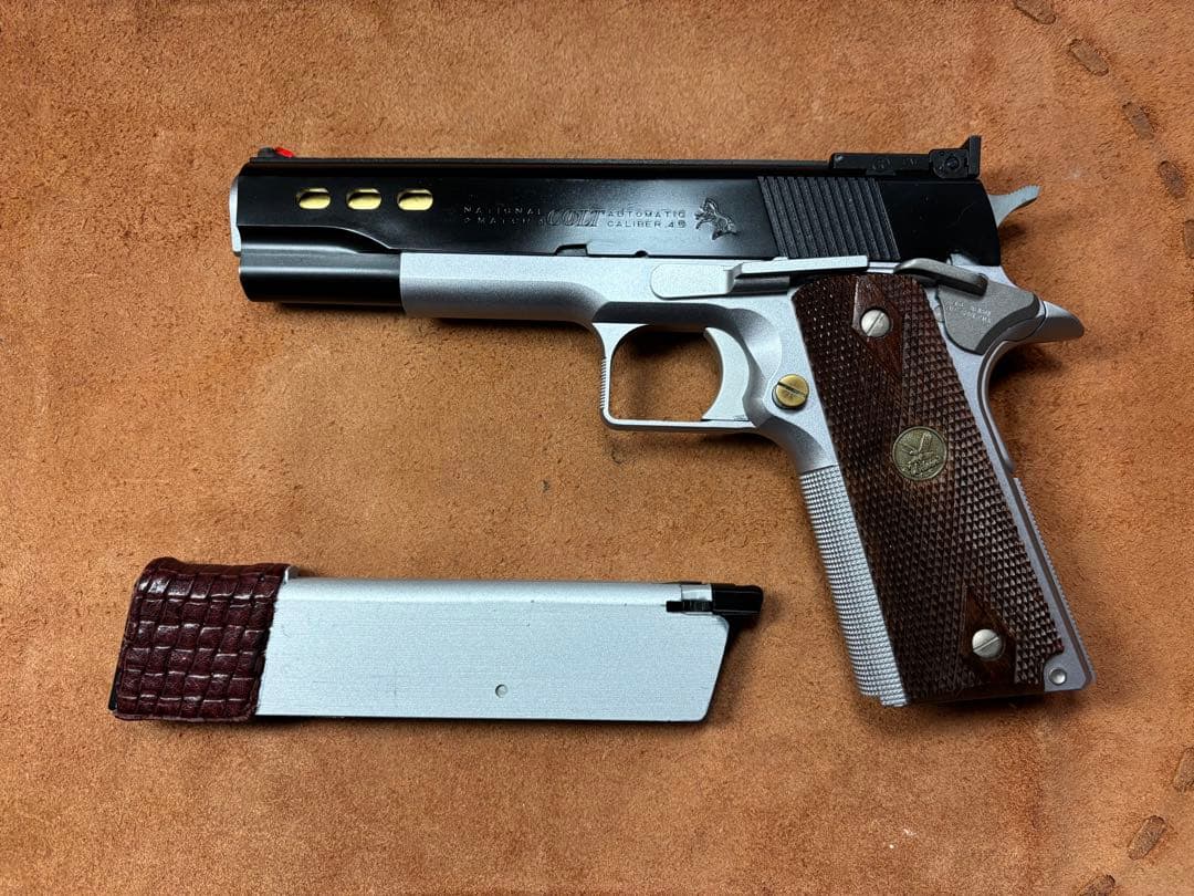 ｗａホーグkkスペシャルコンバットカスタム　ロングマガジン付き