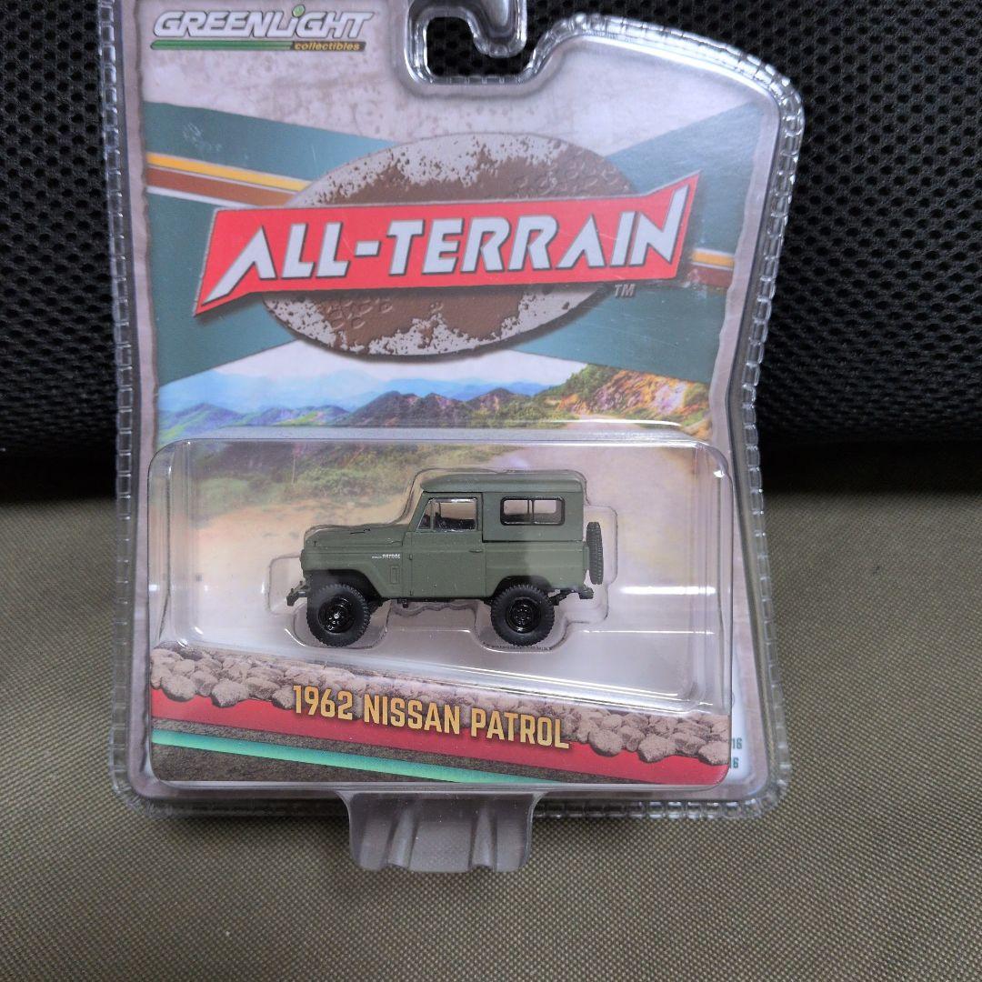 GREENLIGHT 1980 NISSAN PATROL スモーキー・ベア
