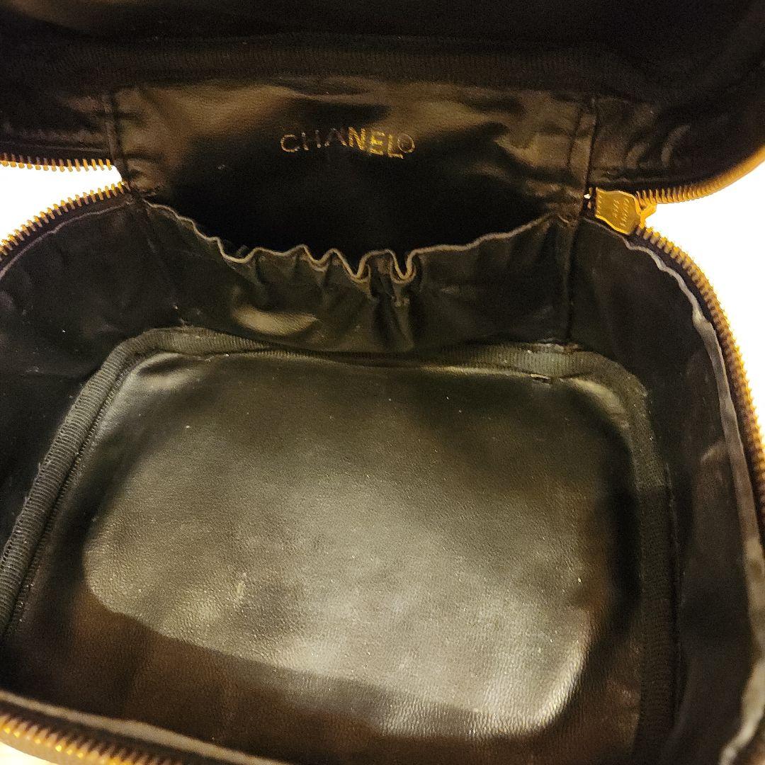 正規CHANEL　キャビアスキン　バニティバッグ