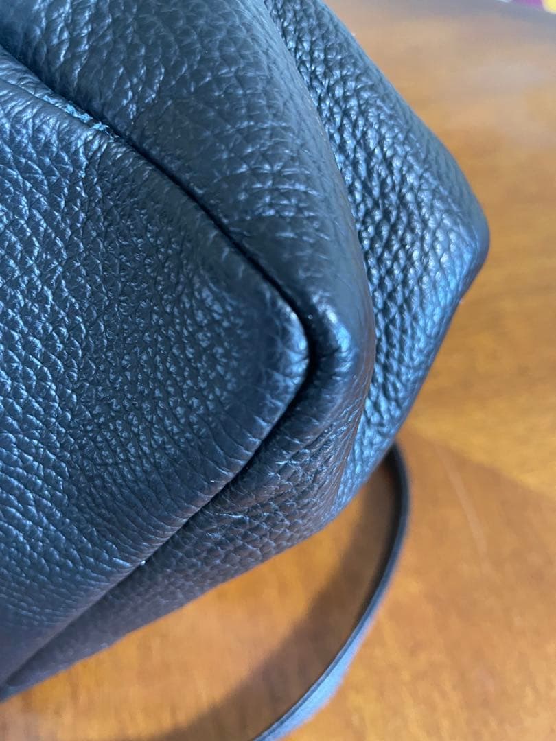 【美品】chi.wataレザー黒 ショルダー