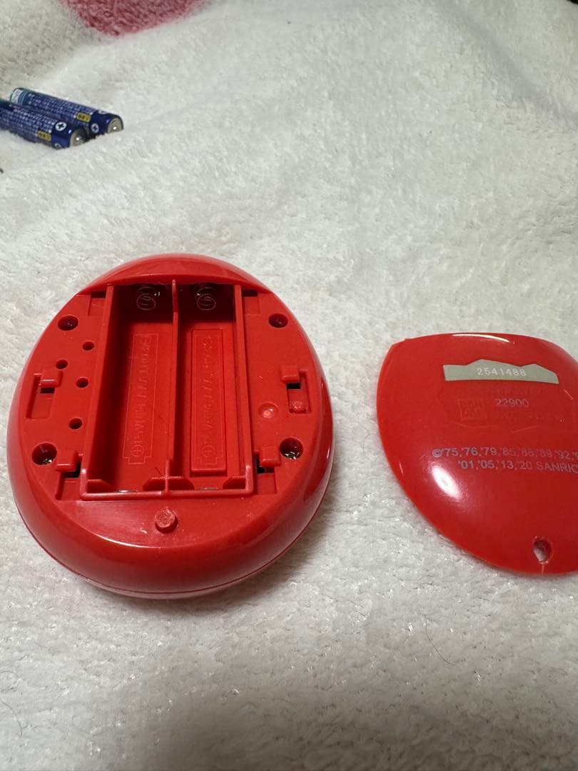 たまごっちみーつ サンリオキャラクターズ 赤♡♡