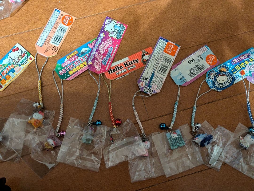 ご当地キティ 根付　80個まとめ売り レアあり