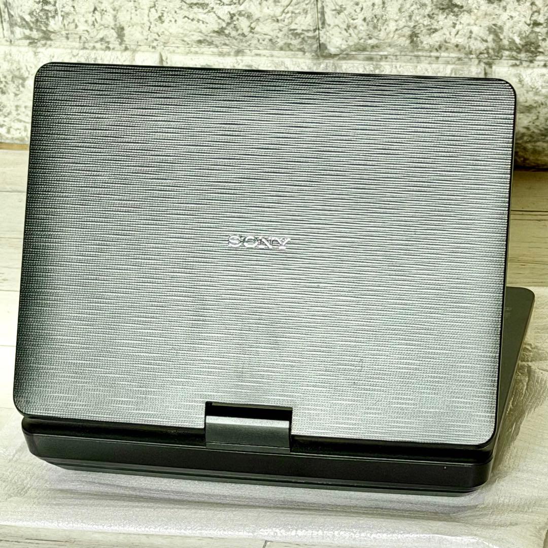 SONY「DVP-FX950」9型ポータブルDVDプレーヤー