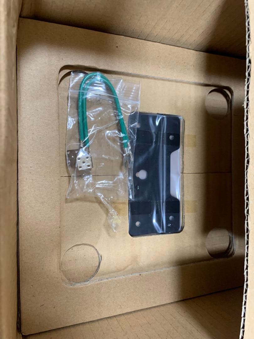 インフォメーションアンプ