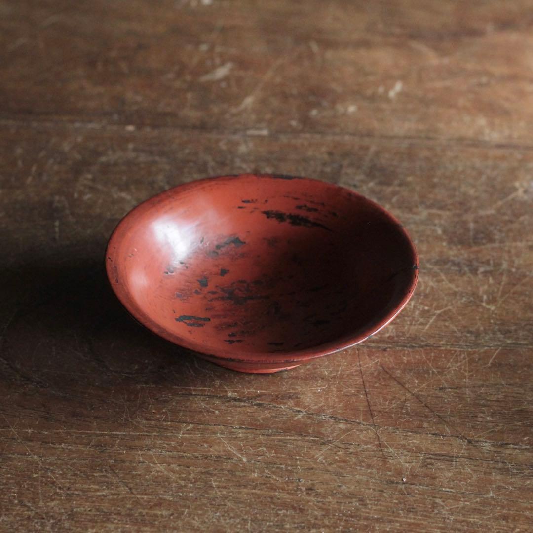 朱塗り 小椀 平盃 盃 小鉢 酒器 漆器 古美術 古道具 アンティーク No.1